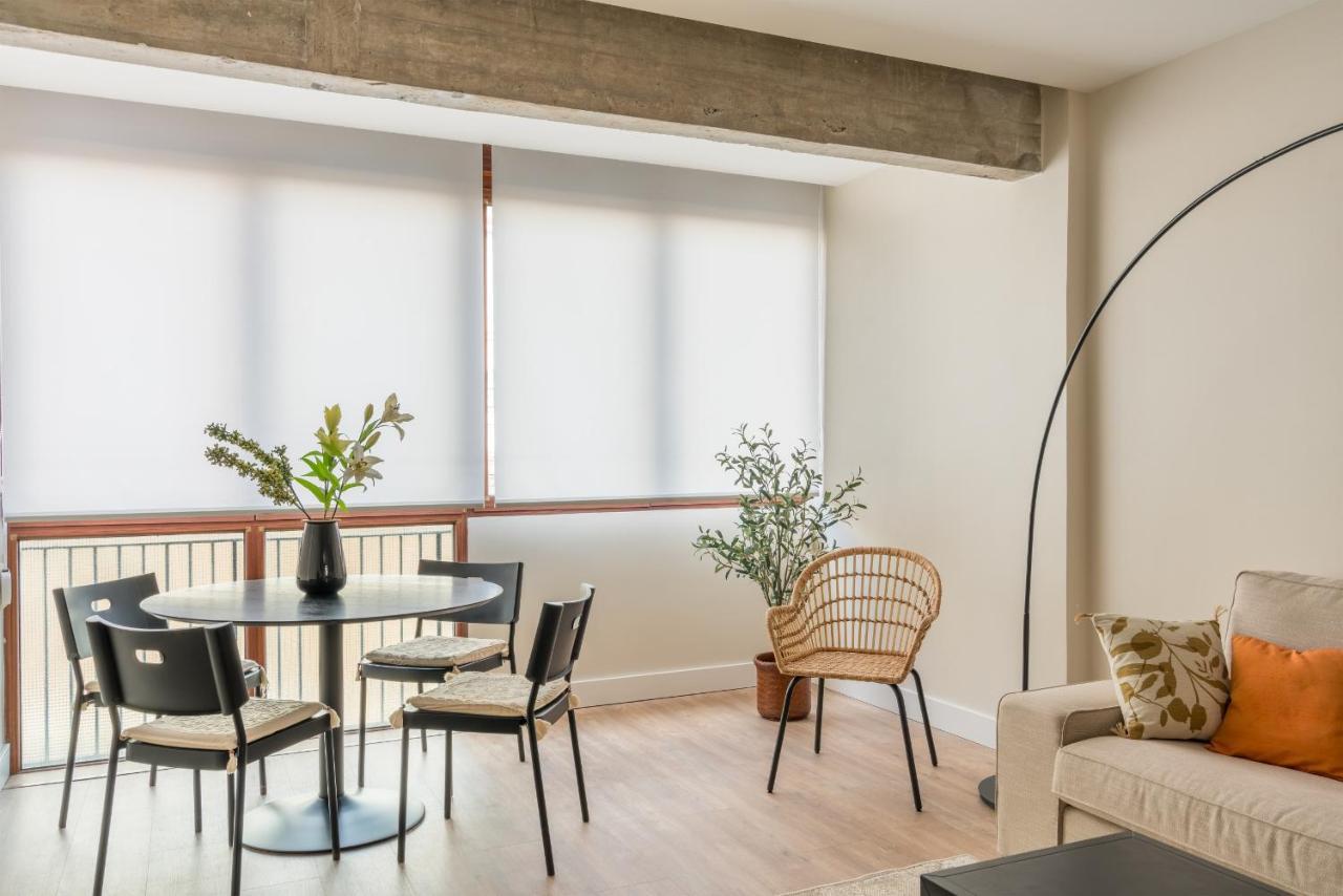 Beltran Apartment By People Rentals Bilbao Exterior photo